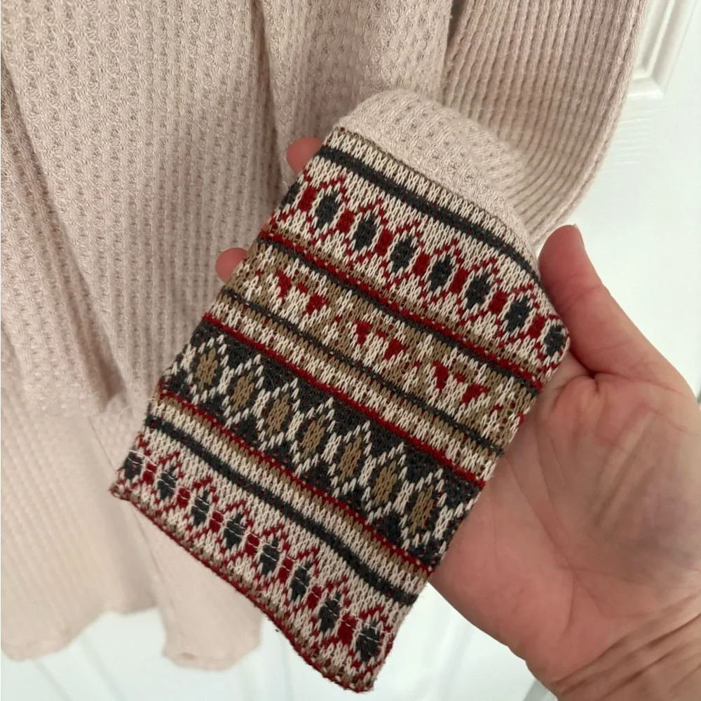 Sweater - Picture 4 of 5